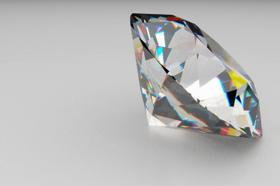ダイヤモンドの王冠に象徴されるロシア帝国の絢爛豪華な財宝