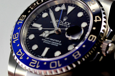ブランド時計のGMTマスター青黒が根強い人気を持つ理由