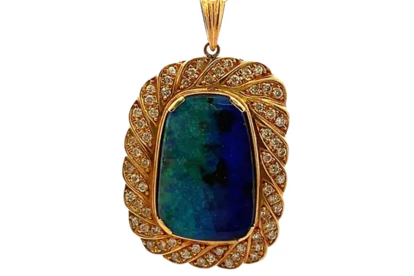 ボルダーオパールの産地と採掘背景