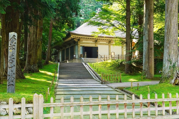 中尊寺金色堂