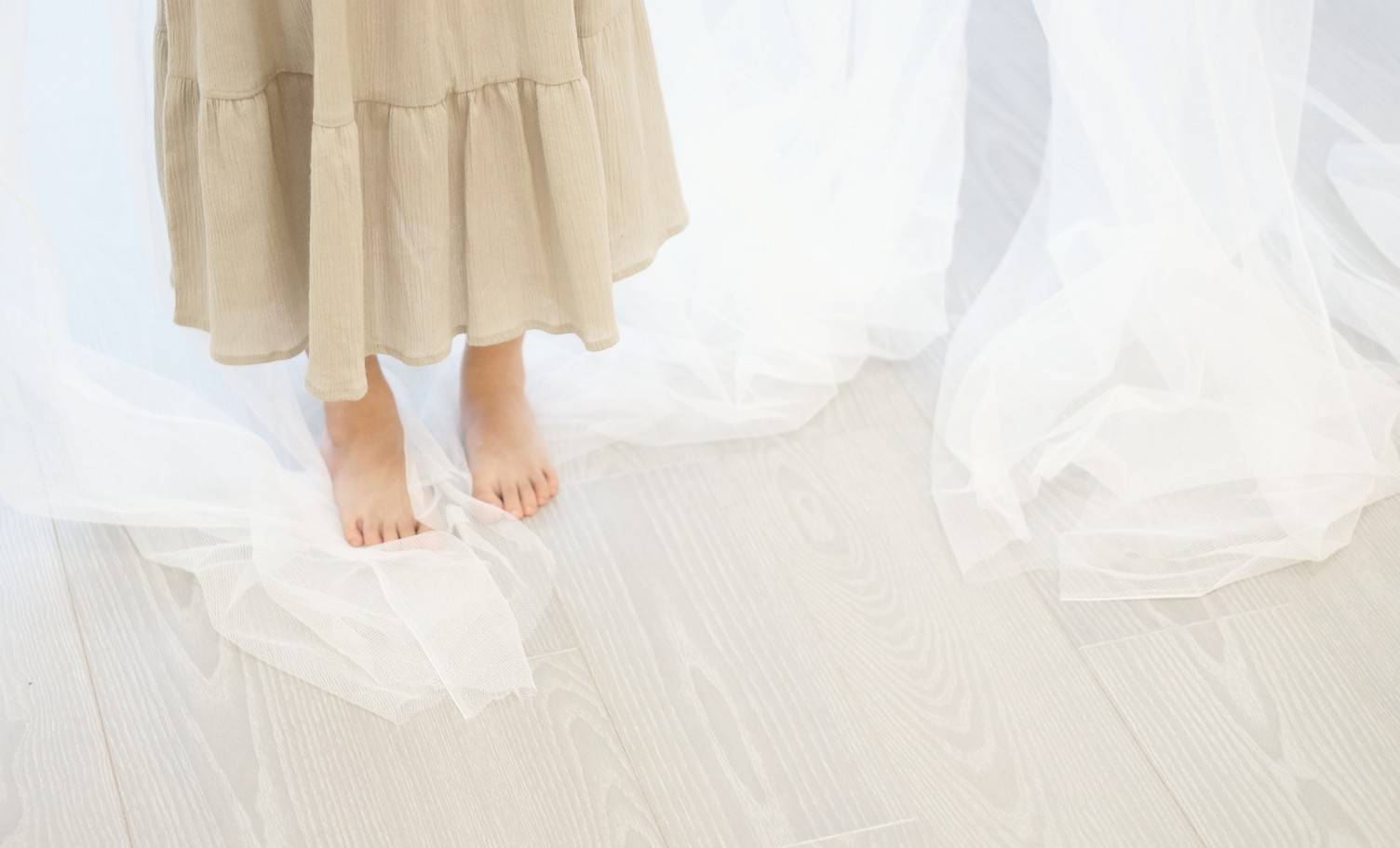 子供靴から始まった高級ブランド。女性からの圧倒的な支持を集めるセリーヌ