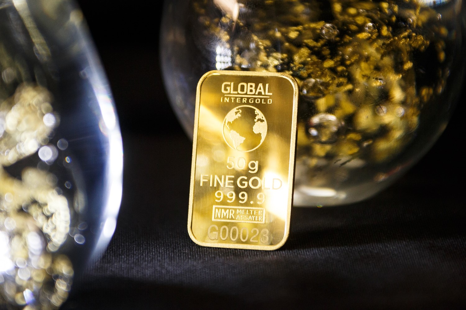 世界の金の産出量ランキング トップは日本の隣国?