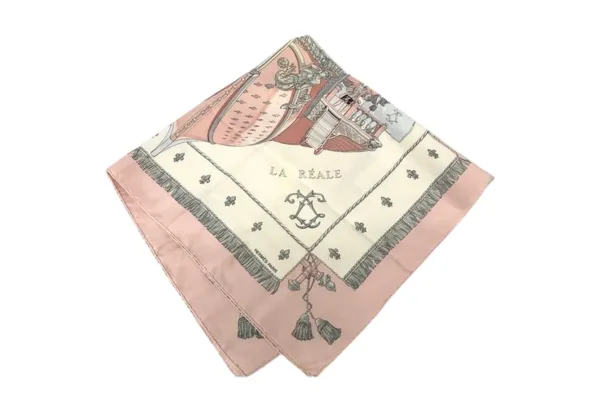 エルメスのスカーフを使ったアレンジ前の基本ルール