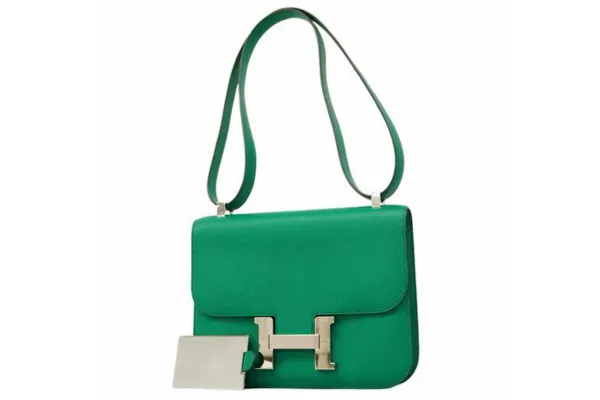 バンブーカラーのバッグの選び方