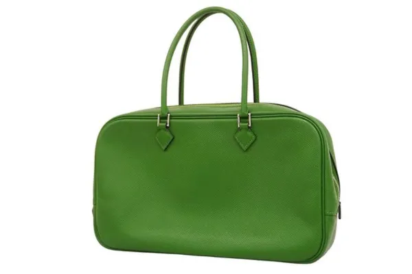 バンブーカラーと相性の良いコーディネート