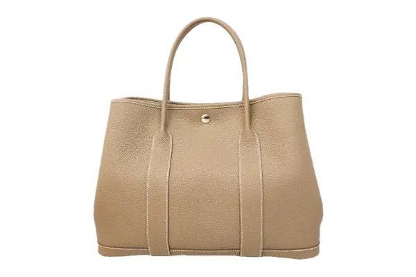 エルメスのイニシャルバッグを長く愛用するためのお手入れ方法