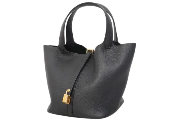 ピコタン|丸みのあるフォルムが愛される定番トート