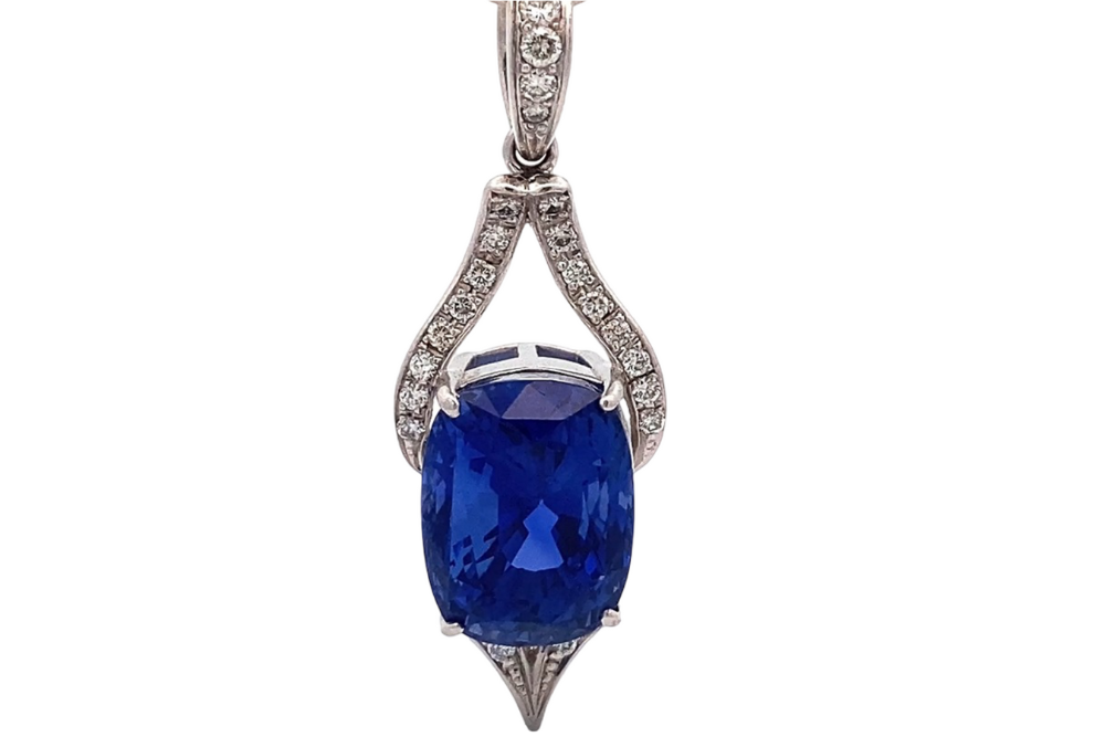 ブルーサファイア・ダイヤ ネックレス 12.72 ct 0.26 ct 