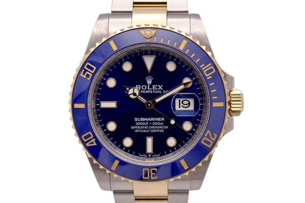 ロレックス サブマリーナーの新作発表を待つべき？現行モデルを買うべき？