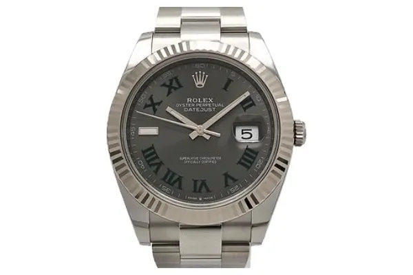 フルーテッドベゼル｜ギザギザの刻みが高級感を演出するロレックスの象徴