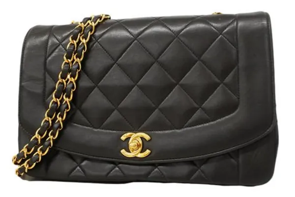 ダイアナ妃が愛した「ダイアナフラップ」