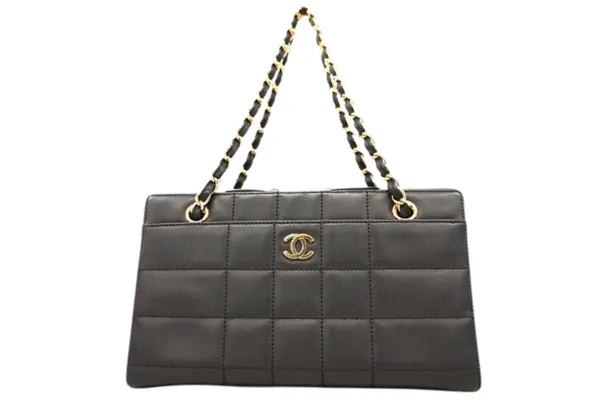 シャネルのヴィンテージバッグに関するよくある質問