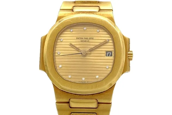 パテックフィリップ「ノーチラス」を購入する際の注意点