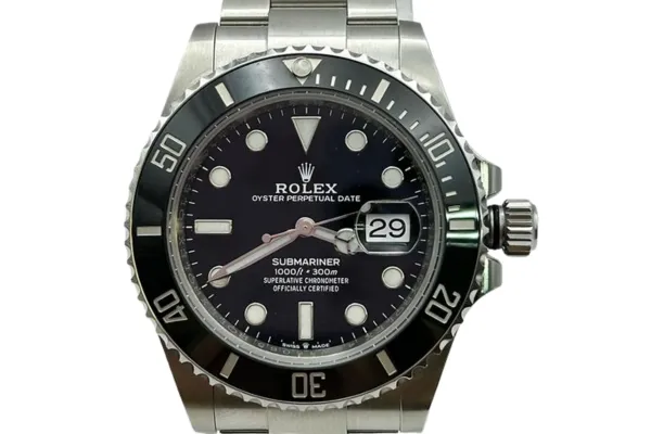 Ref.126610LN｜最新世代の王道モデル
