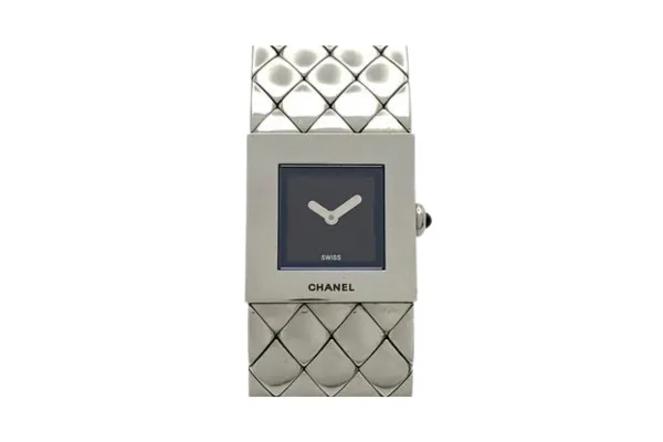 ヴィルジニー・ヴィアールに関するよくある質問