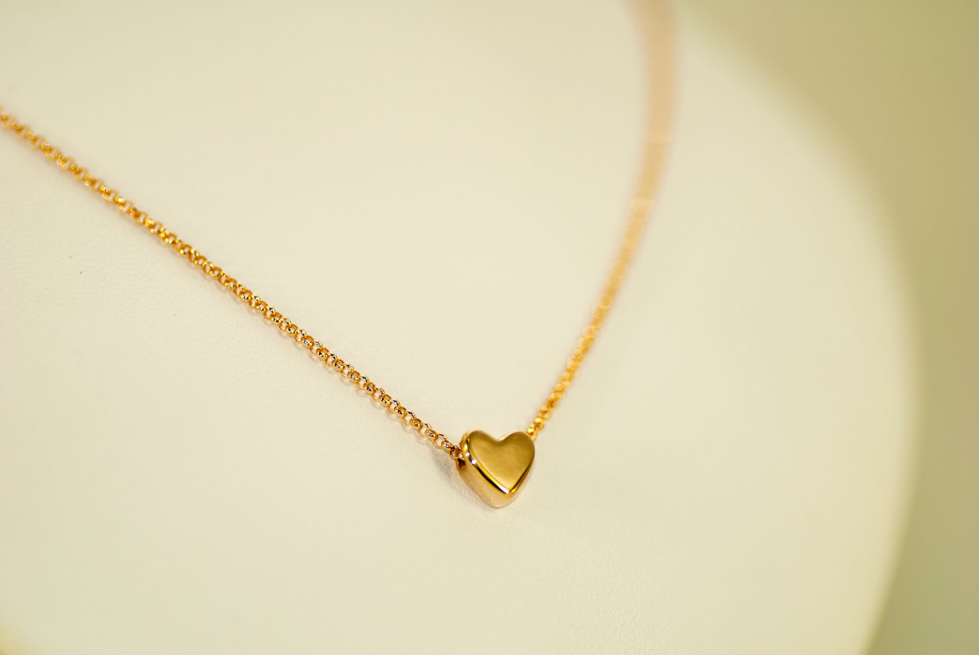 K18の金の刻印にはどのような種類がある？見分け方についても解説