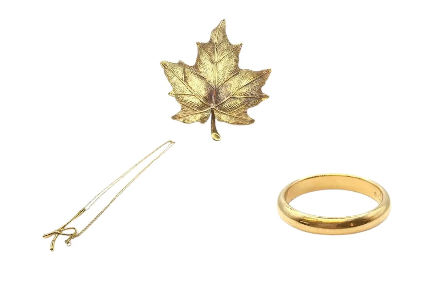 金の刻印（ホールマーク）は国によって違う！日本・海外の特徴と読み取り方を徹底解説