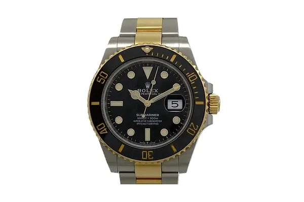 Ref.126613LN|現行黒サブコンビで高級感と実用性