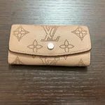 LOUIS VUITTON  ミュルティクレ4  キーケース