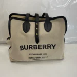 Burberry　トートバッグ