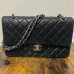 CHANEL　マトラッセ　シルバーチェーン