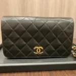 CHANEL チェーンバッグ
