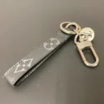 LOUIS VUITTON ポルトクレ ドラゴンヌ