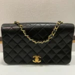 シャネル フルフラップ マトラッセ チェーンショルダー
