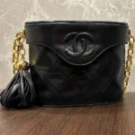 CHANEL マトラッセ バニティバッグ