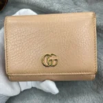 グッチ 財布レザー