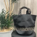 フェンディ バゲット ナイロン