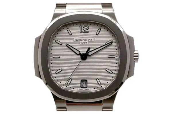 パテックフィリップ ノーチラスの歴史と誕生背景