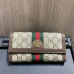 グッチ 財布 GGキャンバス