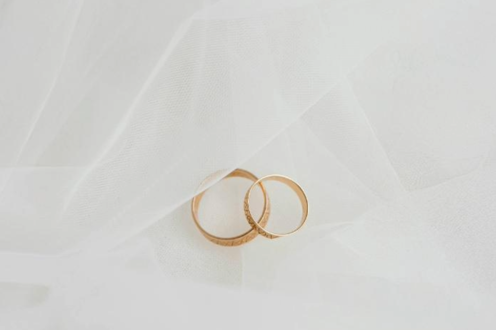 18金の結婚指輪が持つ特性とは？