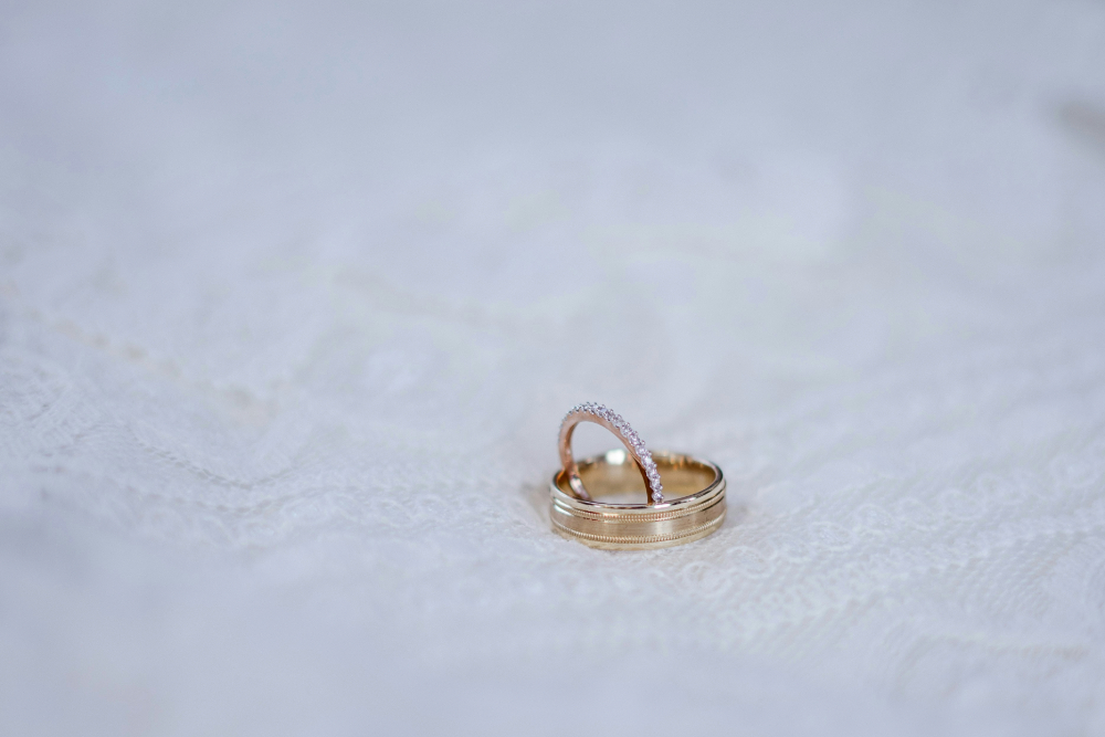 ピンクゴールドの結婚指輪は素材の特徴で後悔する？