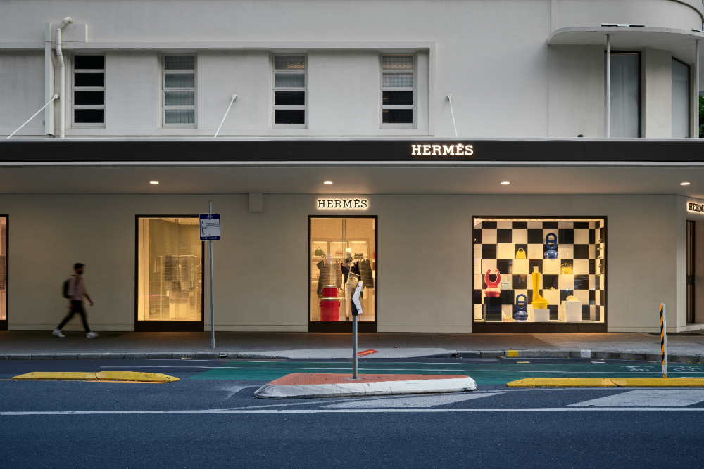 エルメスのレザーチョーカーとは？
