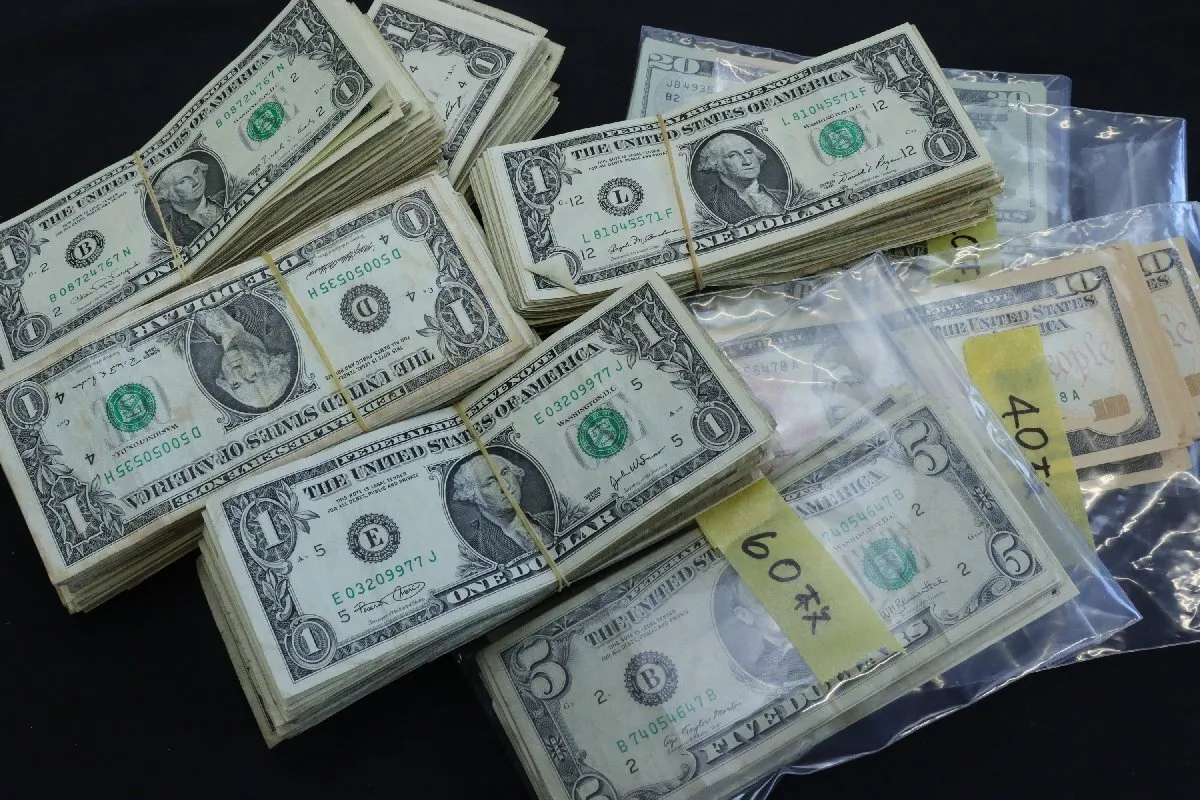 アメリカドル紙幣 計640枚 」の参考買取価格(相場)｜ アメリカドル紙幣 計640枚 の最新相場・高価買取はおたからや