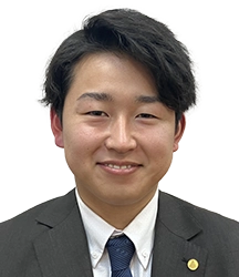井上 店長