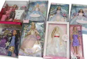 人形 計8点（Barbie バービー×7 BRATZ ブラッツ×1）ケース入り