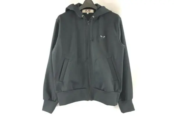 コムデギャルソンと他ブランドとの違い 