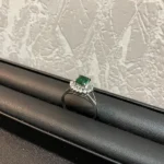 Pt900 エメラルド リング