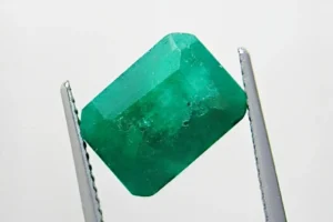 エメラルド