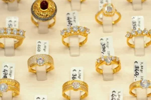 金のリング