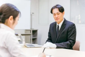 査定員