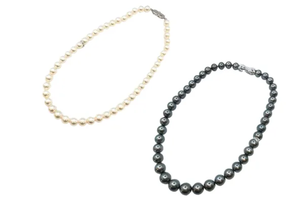 冠婚葬祭時のパールネックレスのマナー