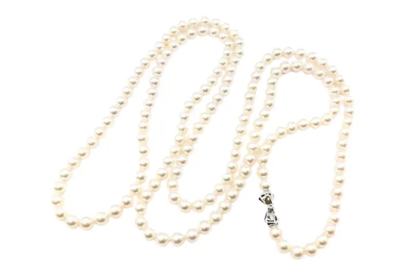 パールネックレスの美しさを保つお手入れ方法