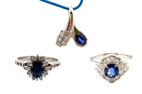 サファイアには様々な色がある？価値を左右する要因と本物の見分け方もご紹介