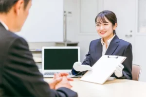 査定員