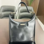 グッチ ショルダーバッグ レザー