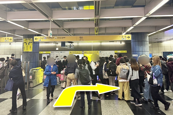 改札を出て北口方面へ歩きます。